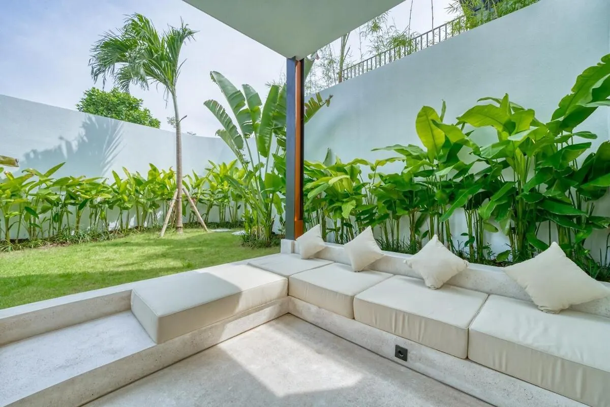 Luxury Industrial-Style 2Br Villa Kirma 2 Near The Beach Canggu  Indonesia