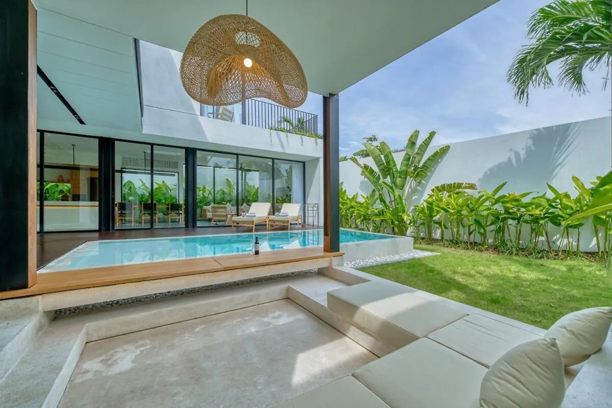 Luxury Industrial-Style 2Br Villa Kirma 2 Near The Beach Canggu  Canggu (Bali)